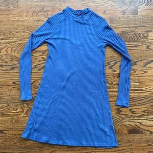 Women’s blue ribbed long-sleeve dress